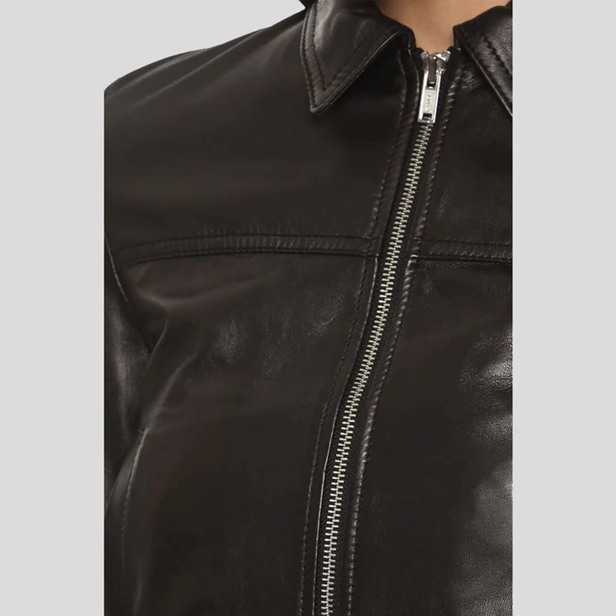 Vanta Belle Women's Black Leather Bomber Jacket